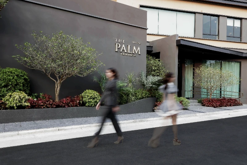 “พฤกษา” พลิกเกมอสังหาฯ เปิดตัว ‘เดอะ ปาล์ม วิภาวดี 64’ บ้านดีไซน์ใหม่ 3 ชั้น สะท้อนรสนิยมและตัวตน   พร้อม Friend of the Project ‘นิต้า–มินนี่ In the 8ight’